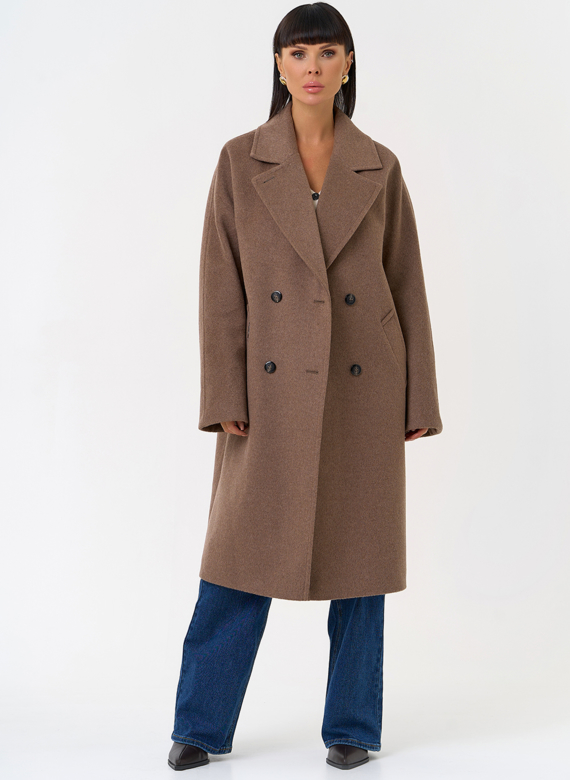 Женское двубортное пальто с поясом 