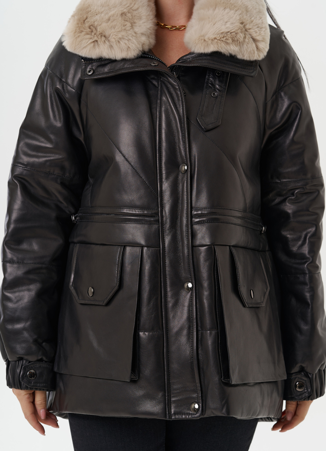 Пуховик из натуральной кожи с отделкой из меха кролика модель № 25381 в рассрочку