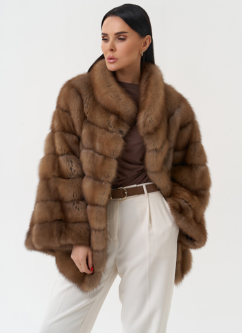 Шуба из куницы с воротником стойка Шуба из куницы с воротником стойка