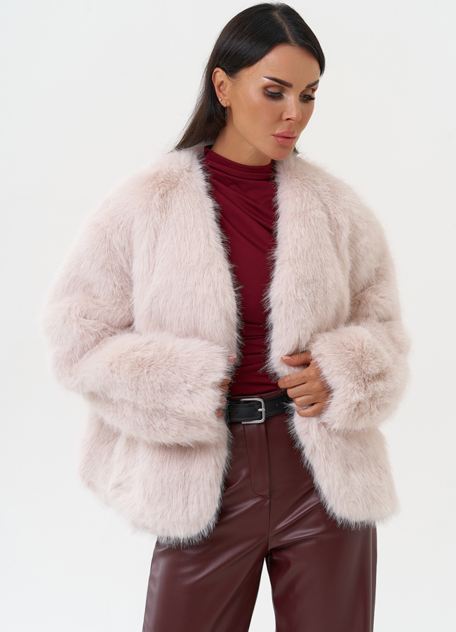 Куртка из эко меха персикового цвета модель № 31259 универмаг малина