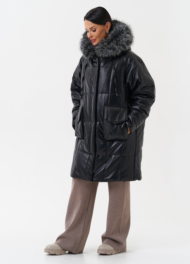 Пуховик из эко кожи с капюшоном из эко меха  модель № 27708 в рассрочку