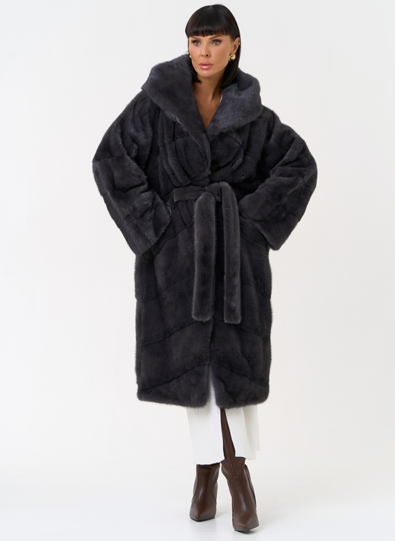 Женская шуба из меха норки с капюшоном