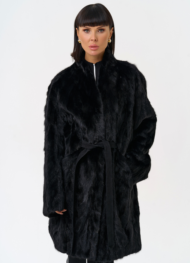 Женская шуба из меха норки в черном цвете модель № 31296 меха малина