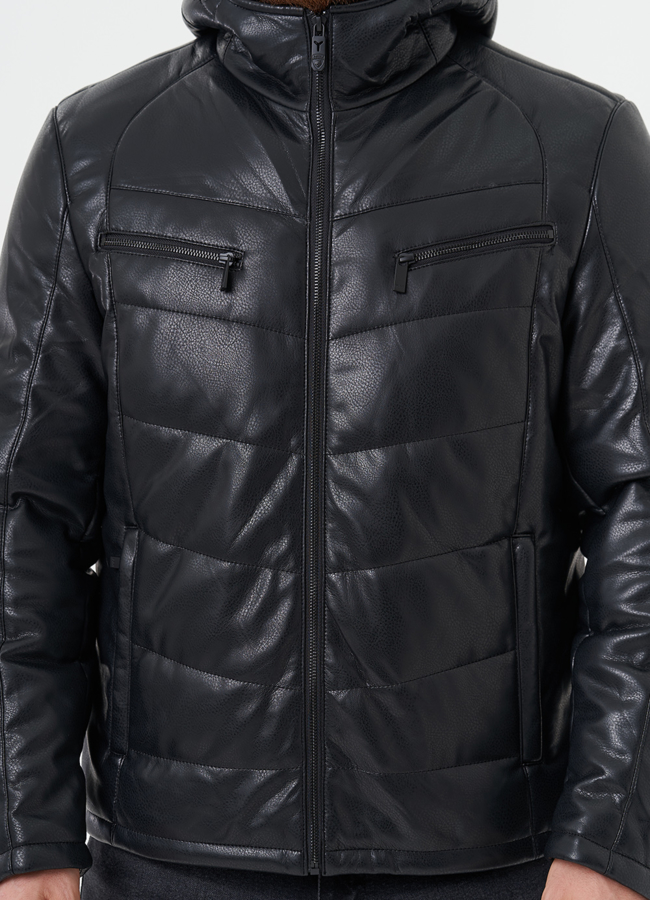 Утепленная куртка из эко кожи с капюшоном модель № 27739 универмаг малина