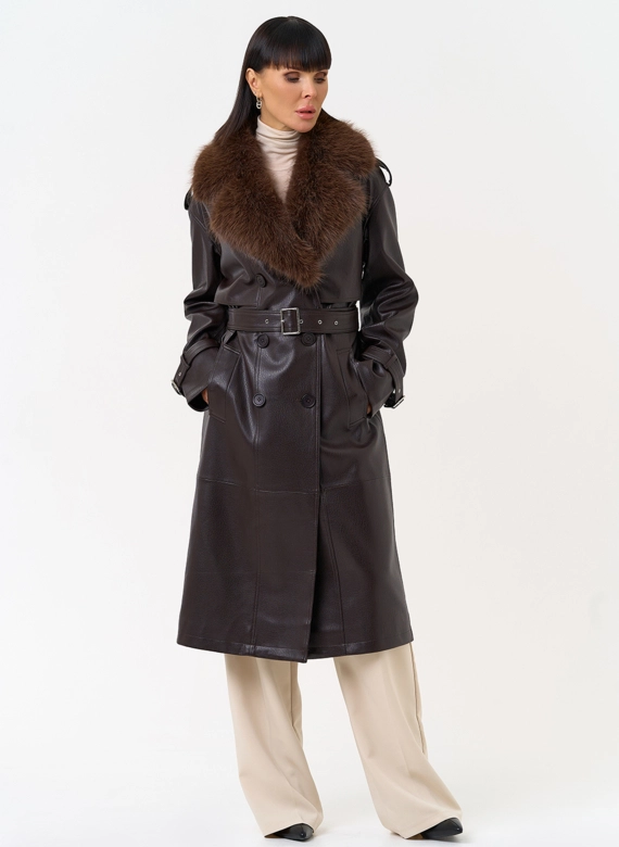 Женское утепленное пальто из экокожи с воротником из эко меха