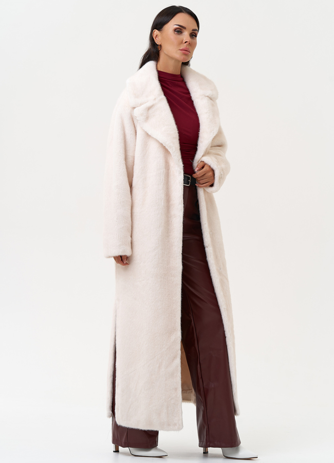 Женское пальто из эко меха молочного цвета модель № 31233 универмаг малина