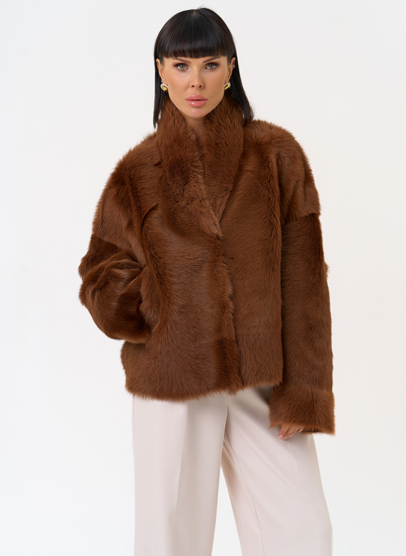 Яркая натуральная дубленка