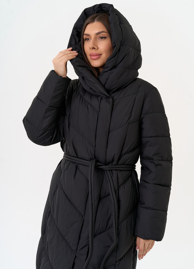 Женский пуховик черного цвета с поясом модель № 31603 универмаг малина