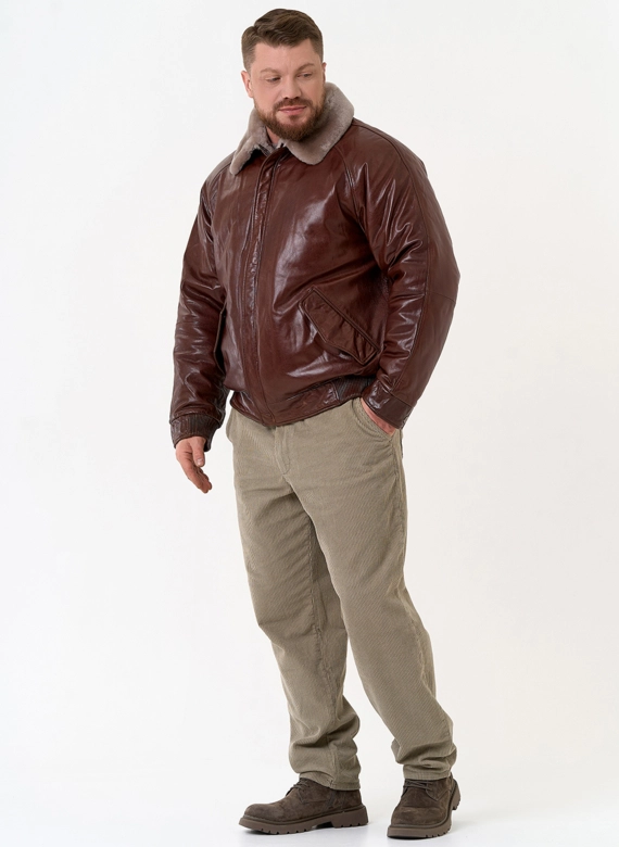 Куртка из натуральной кожи коричневого цвета